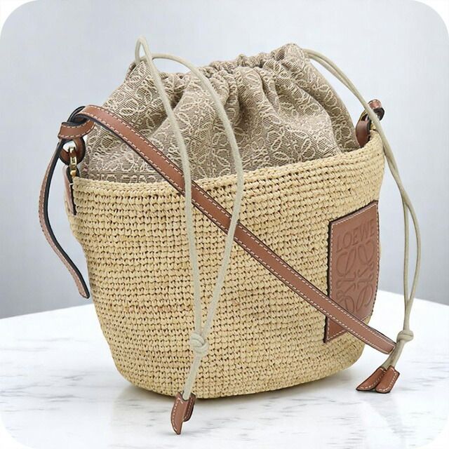 なお LOEWE アナグラム ポシェット バスケットバッグ ロエベ LOEWE ロエベ アナグラム バスケットバッグ ミディアム