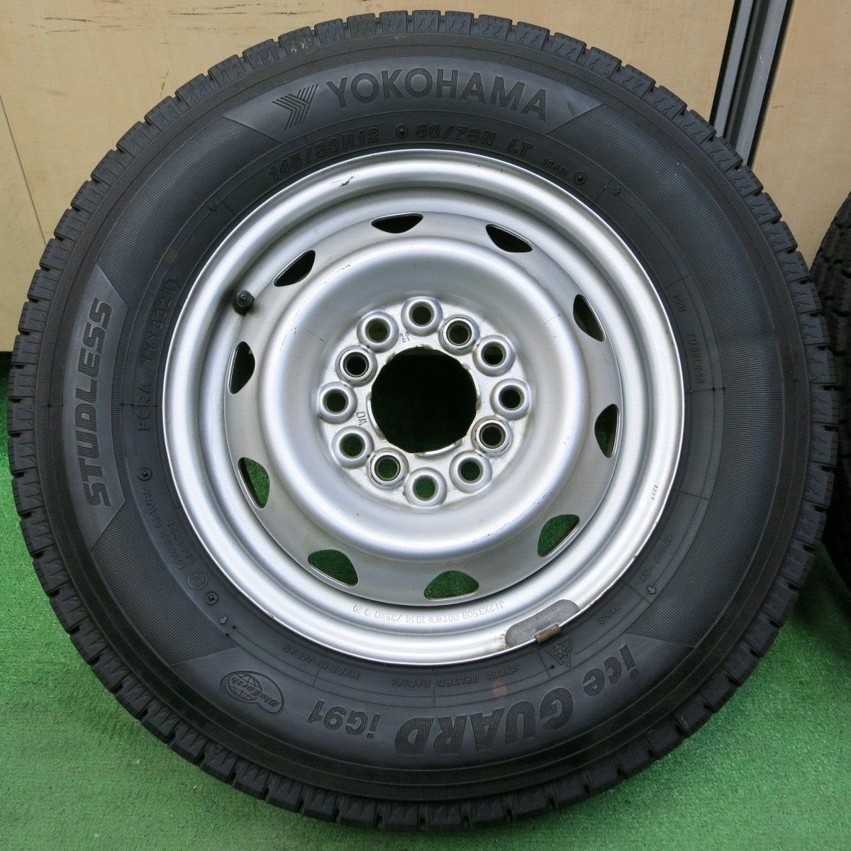 送料無料* バリ溝！21年！9分☆スタッドレス 145/80R12 ヨコハマ 