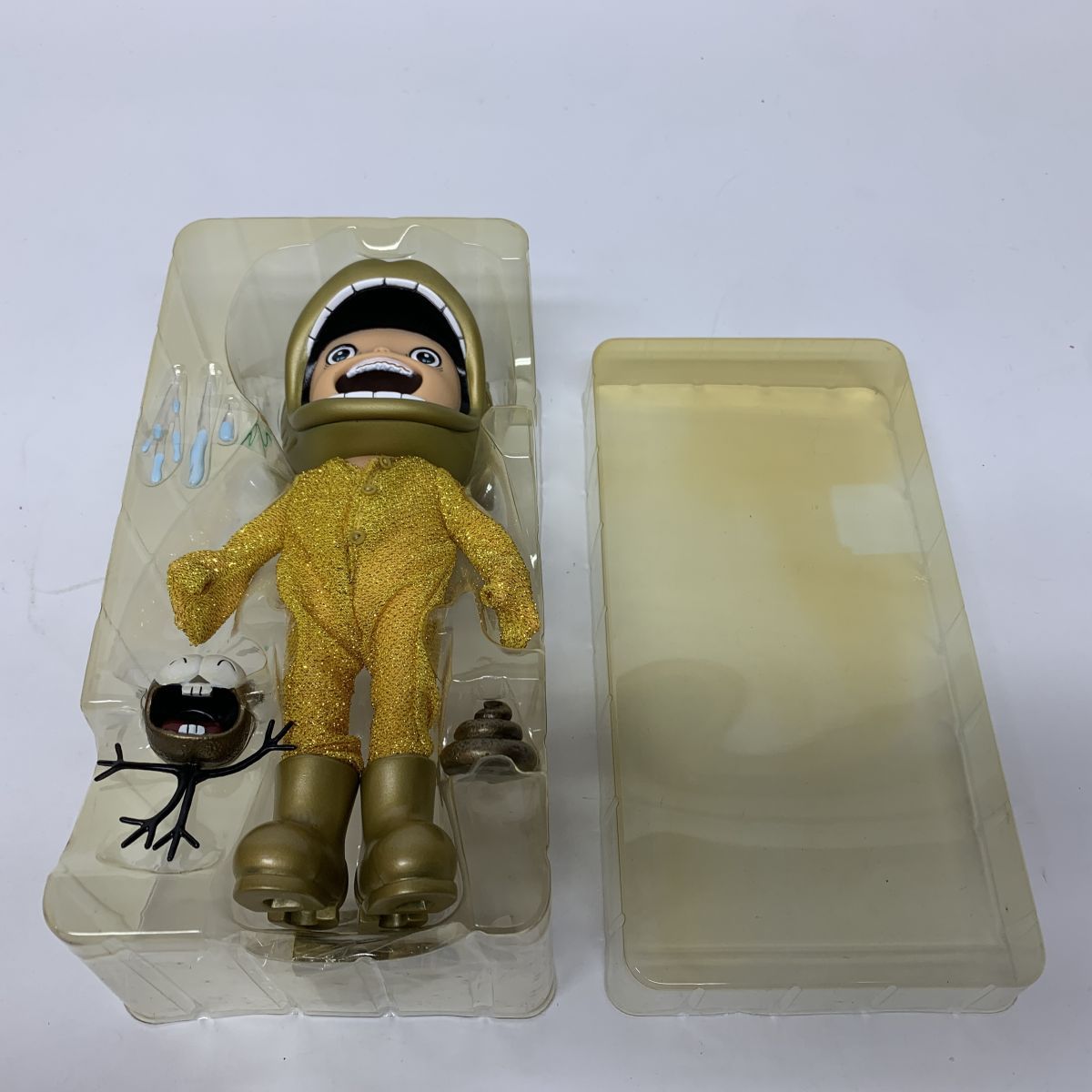 限定　変身まことちゃん　名古屋・しゃちほこバージョン　フィギュア 限定生産版 プラネットトイズ 変身まことちゃん 名古屋