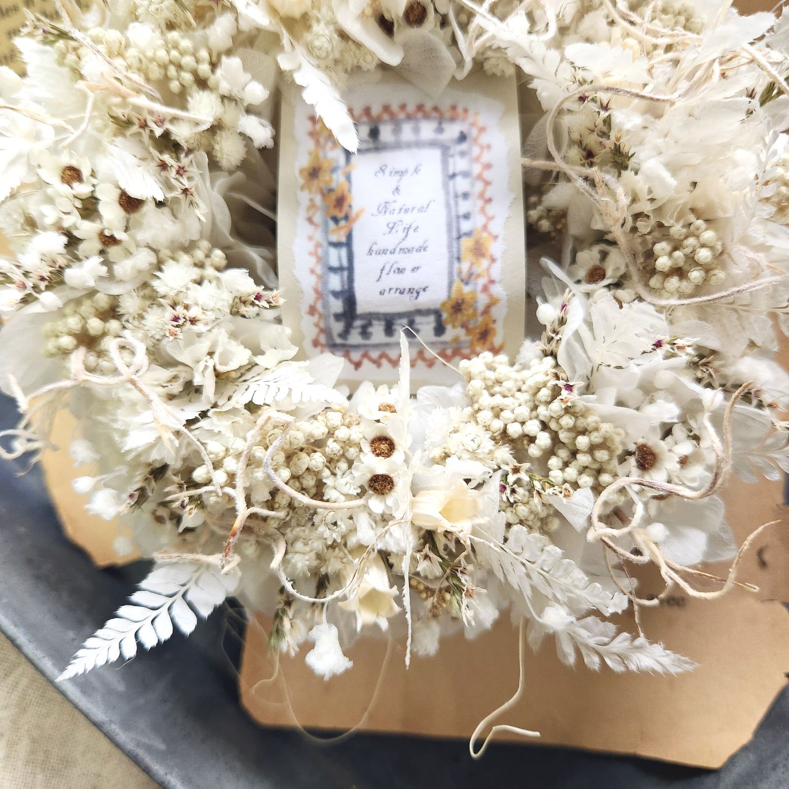 ドライフラワー 小花いっぱいのミニリース