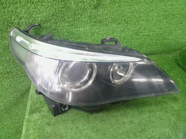 BMW 5シリーズ ABA-NE25 右 ヘッドランプ ヘッドライト ASSY 525I N52B25A A08
