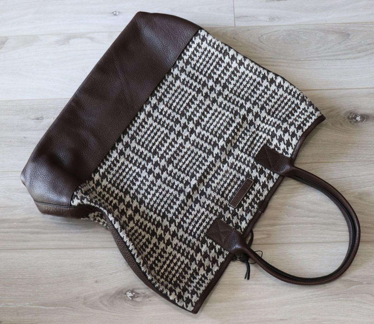 john Varvatos ジョン バルベイトス 新品メンズトートバッグ ＄695.00 