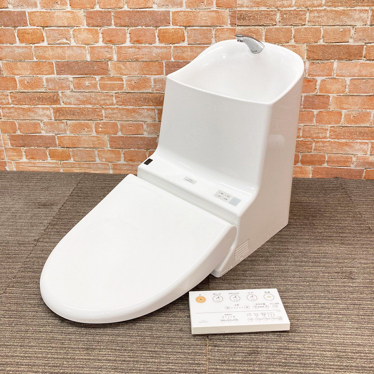 品 リモコン付 TOTO トイレ ウォシュレット 一体型タンクのみ TCF9321L NW1 ホワイト 58I0050