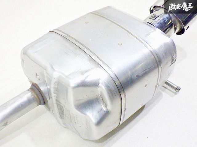トヨタ 純正 MXPA10 ヤリス ノーマル マフラー リアピース 中間