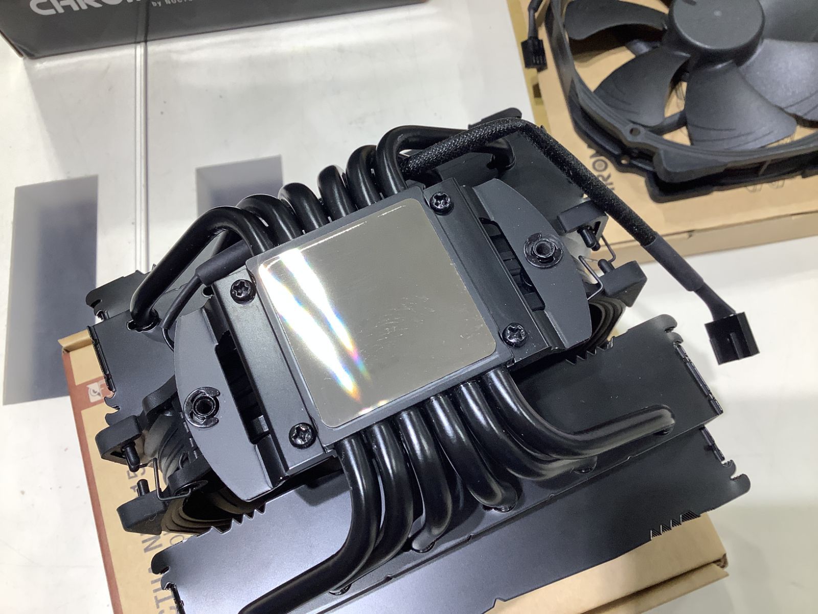 Amazon.com: Noctua NH-D15 chromax.Black CPU Cooler with NA