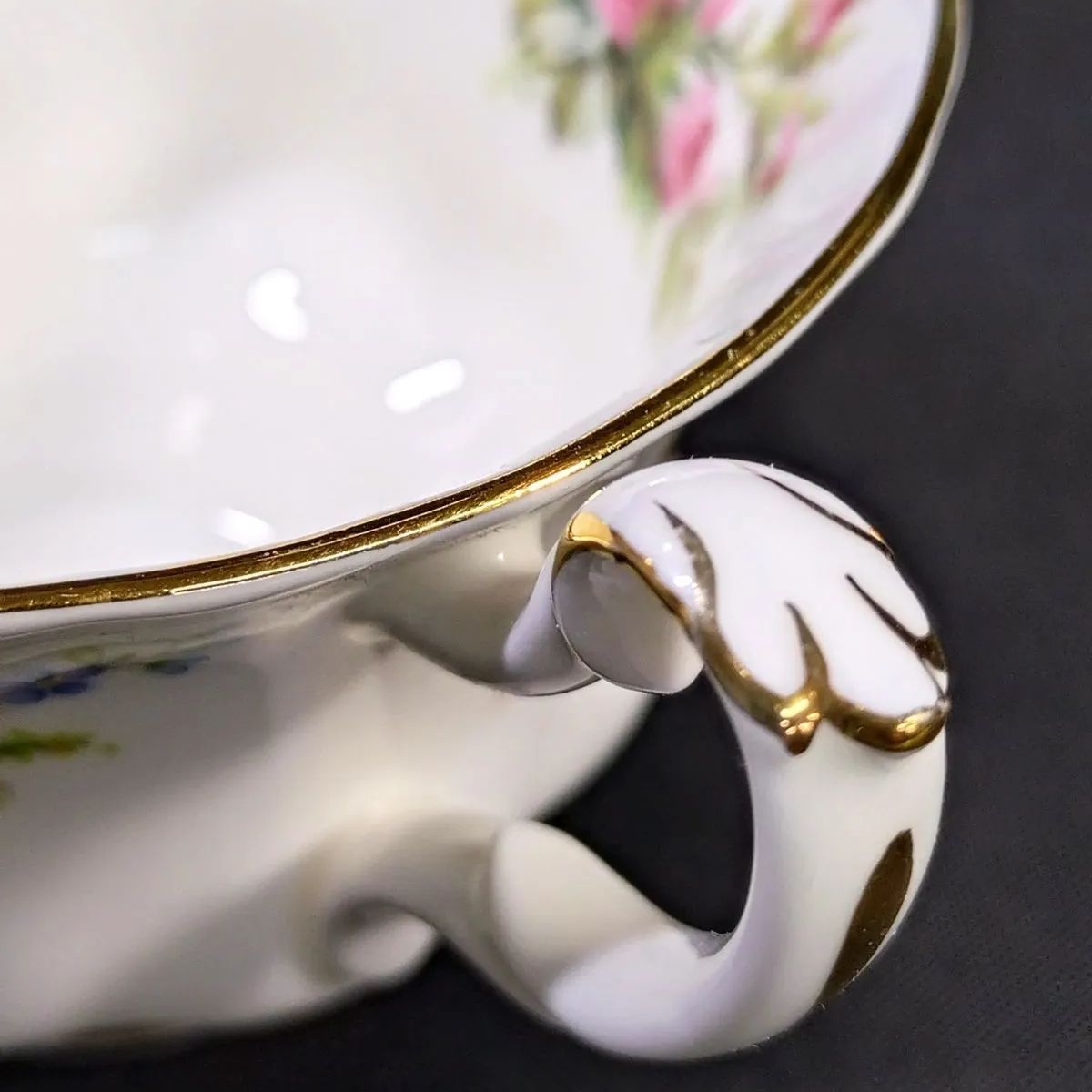 ロイヤルアルバート ROYALALBERT