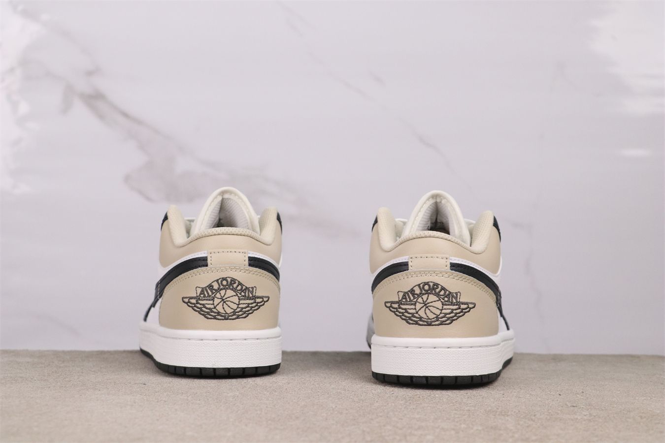 Nike Air Jordan 1 ホワイト/ブラウン 楽天市場】ナイキ エアジョーダン1 ミッドカット ホワイト