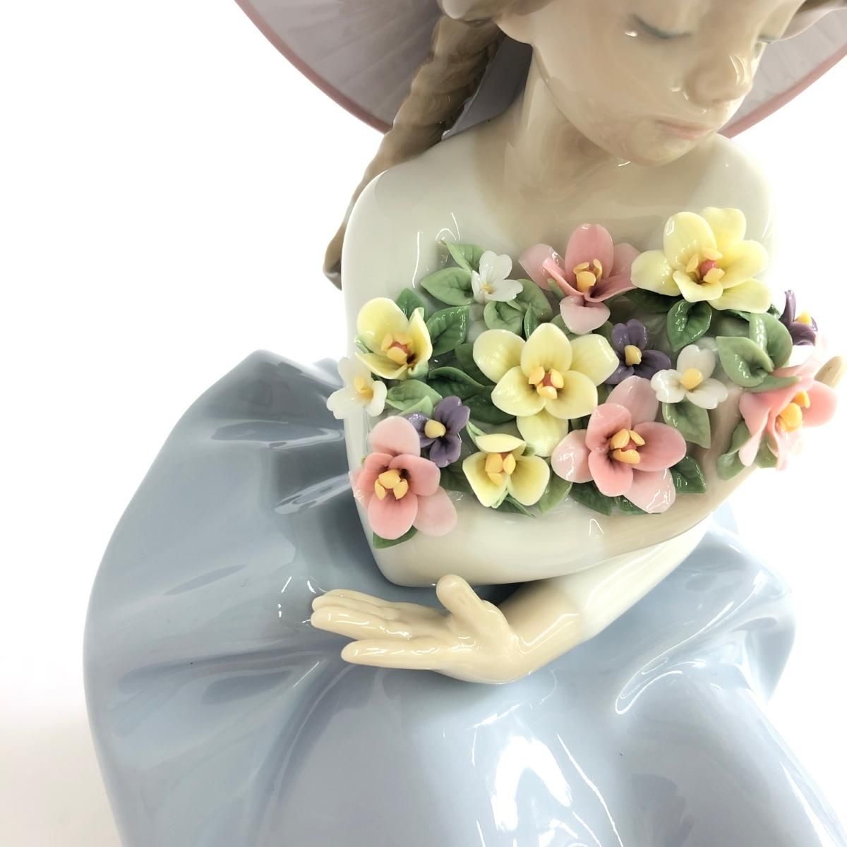 花の香りにつつまれて - Lladro-Japan