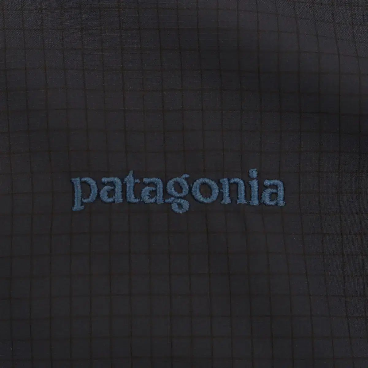 パーカー ウィンドブレーカー