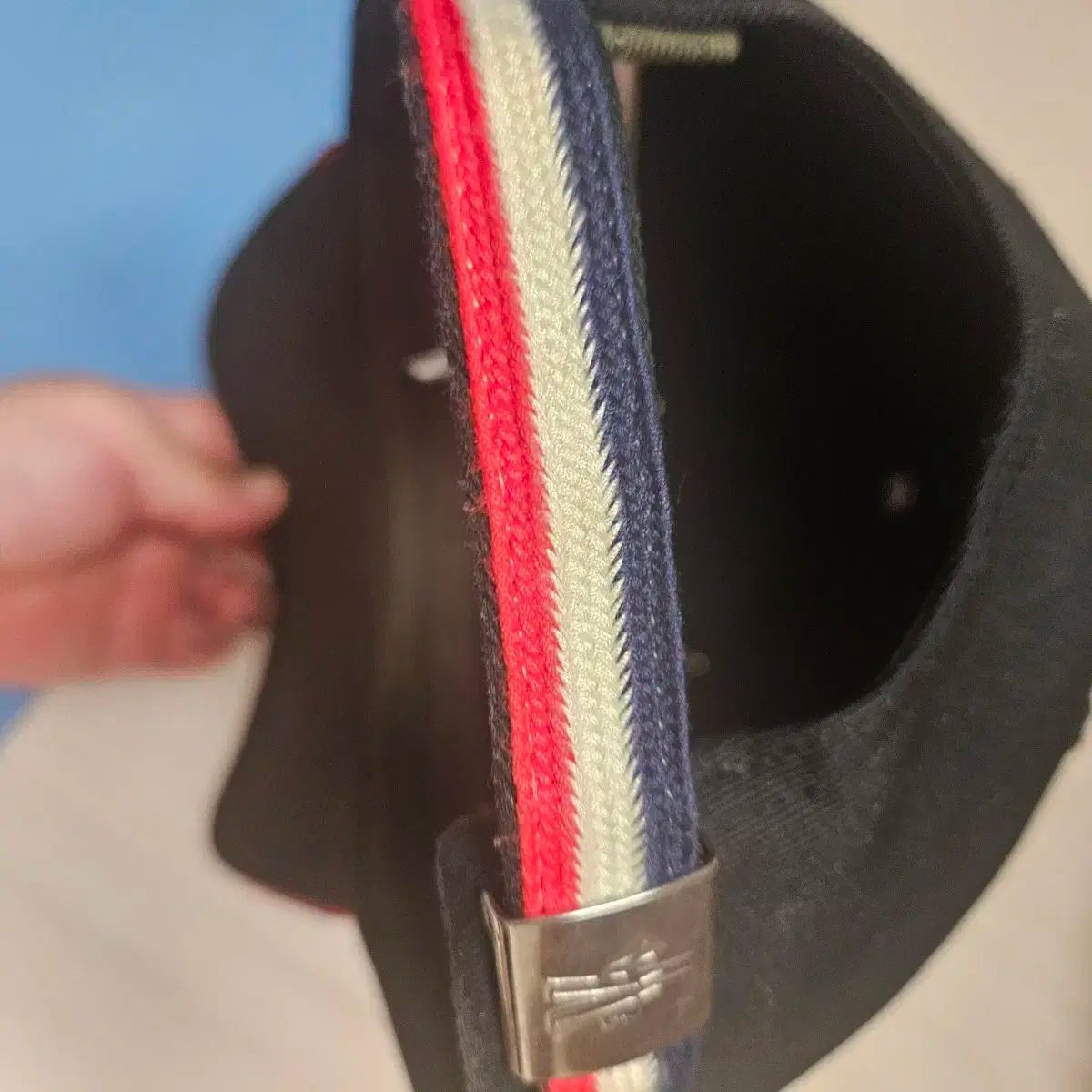 MONCLER モンクレール ブラック ボールキャップ 帽子 100 %本物 素晴らしいコンディション