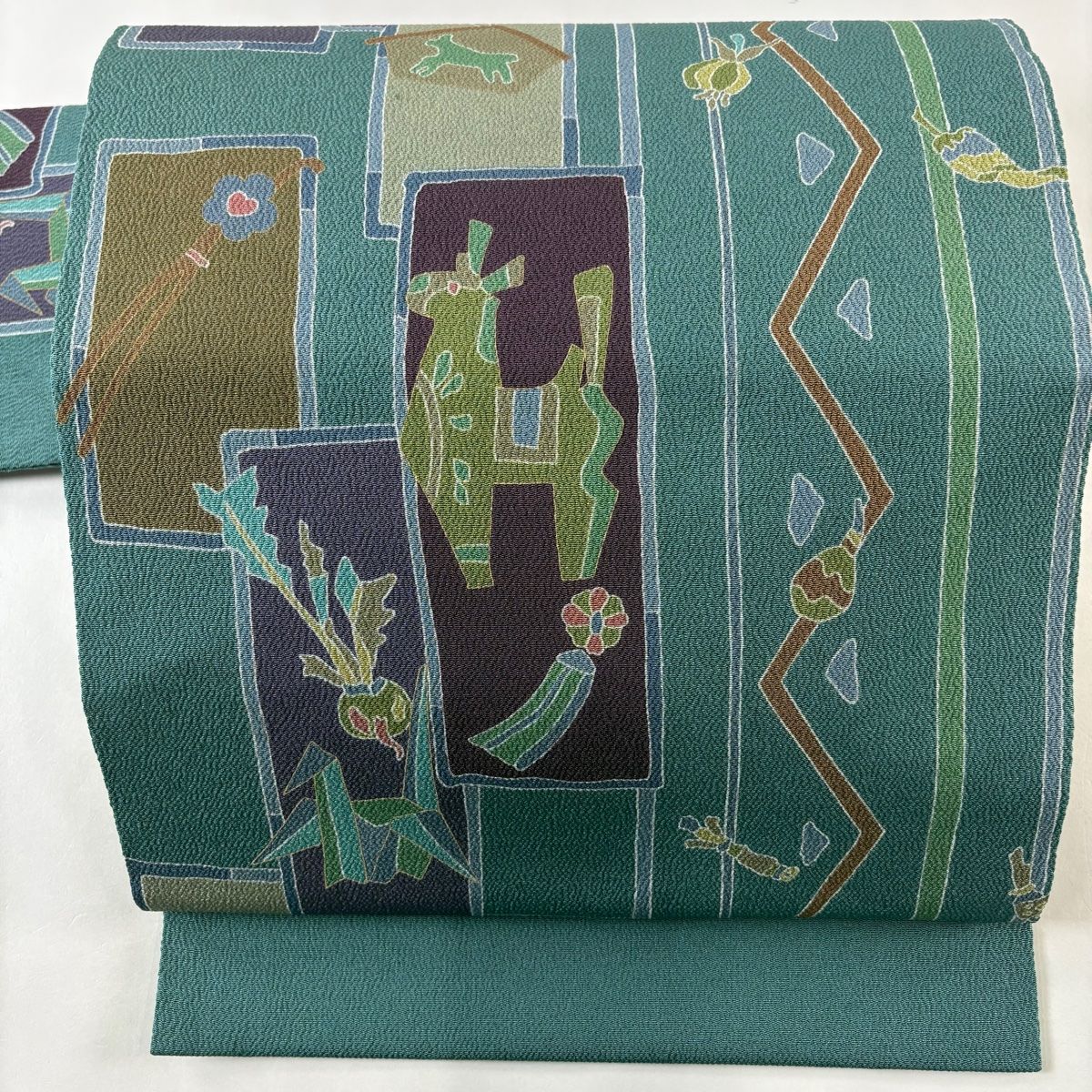 時代提物 彩色人物根付 天然素材 在銘【鍾馗様鬼退治】高さ4.6cm 重さ22ｇ 鍾馗鬼図鐔 文化遺産オンライン