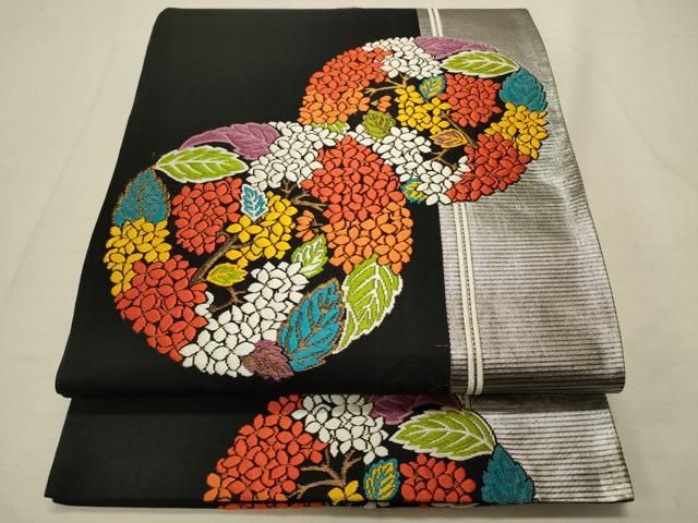 送料無料　本物保証　明時代花草文青華平碗　径14.5ｃｍ　① 花唐草紋青花壺(明代)