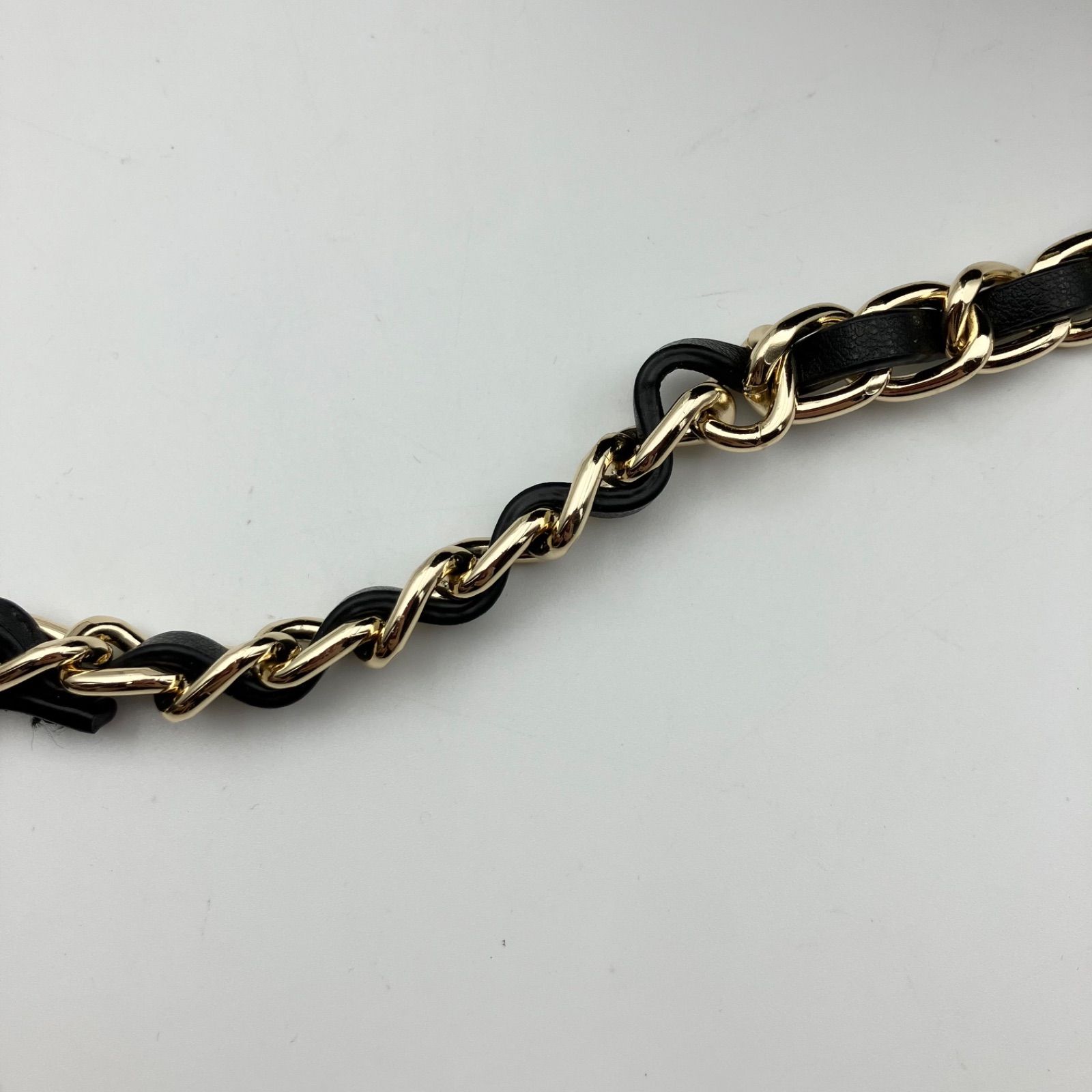 美品【マリークワント×リリーブラウン】コラボ ショルダーバッグ デイジー 黒×金 MARY QUANT - 美品【マリークワント×リリーブラウン】コラボ