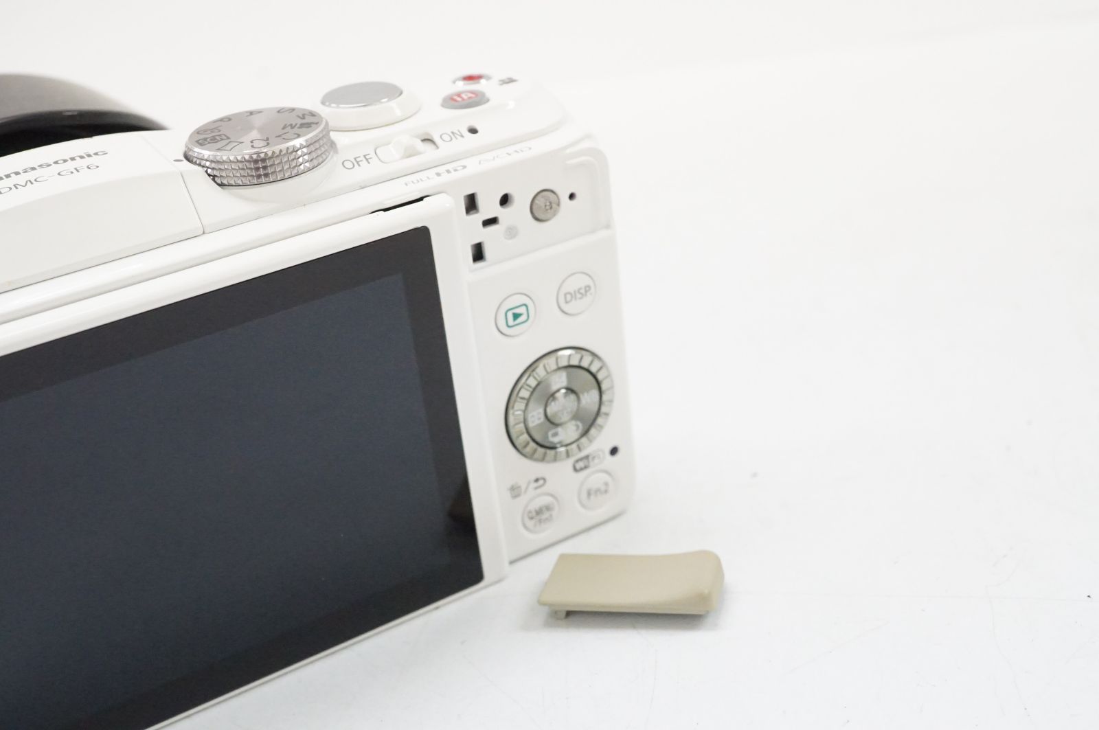 【ジャンク】Sony α5100 ホワイト E 16-50mm レンズ付き ジャンク】Sony α5100 ホワイト E 16-50mm レンズ付き ジャンク