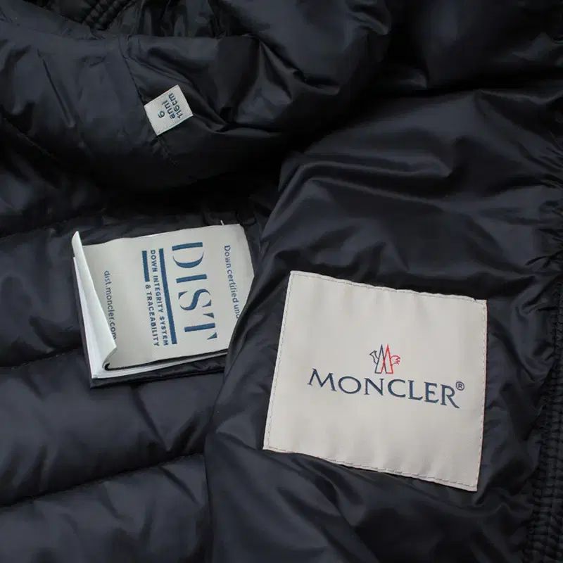 MONCLER