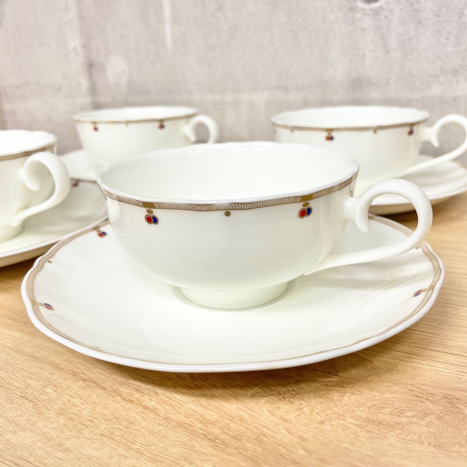 Noritake ノリタケ ボーンチャイナ ティー コーヒー カップ＆ソーサー