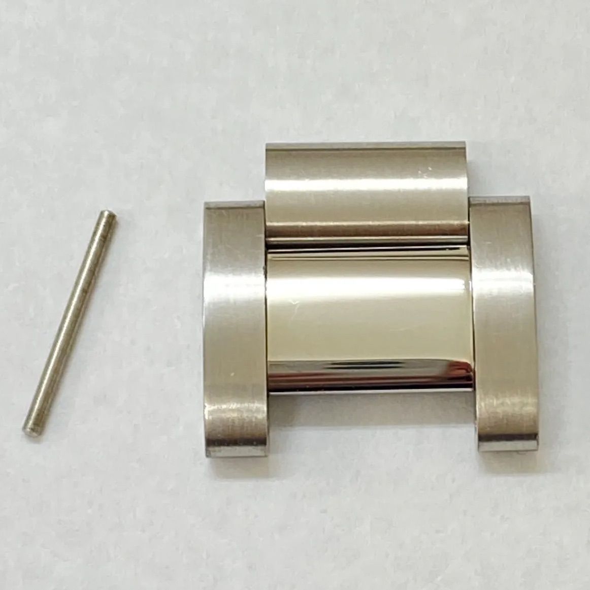 カルティエ コマまとめ売り→バラ売り変更 Cartier カルティエ 時計 コマ カリブルドゥカルティエ - メルカリ