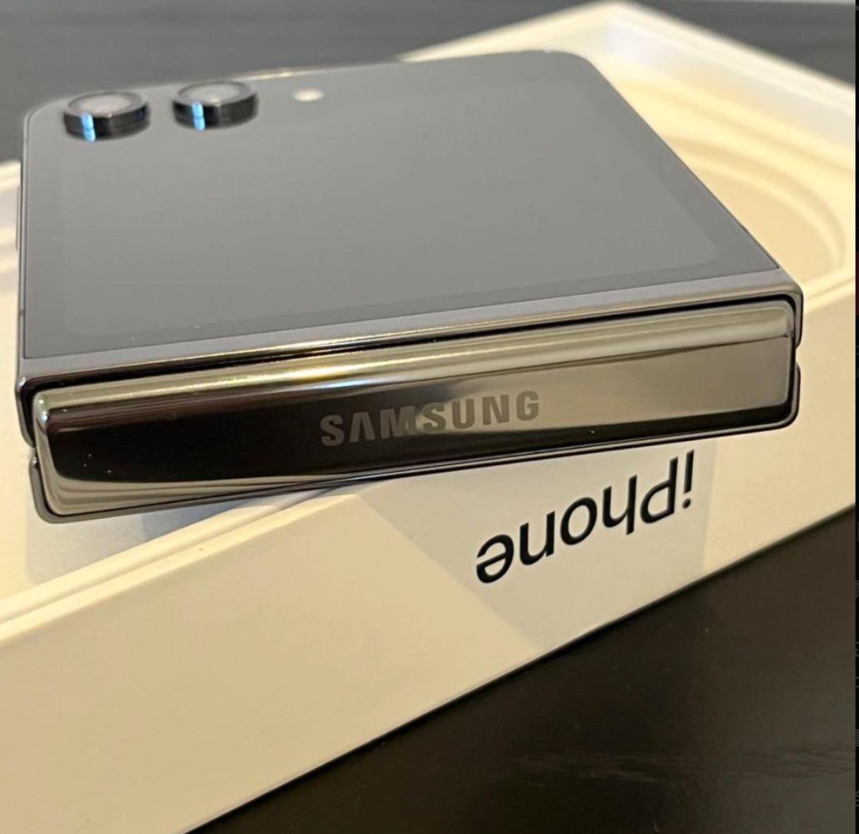 【超美品】Android Galaxy Flip 5｜512gb｜SIMフリー 超美品】Android Galaxy Flip 5｜512gb｜SIMフリー - メルカリ