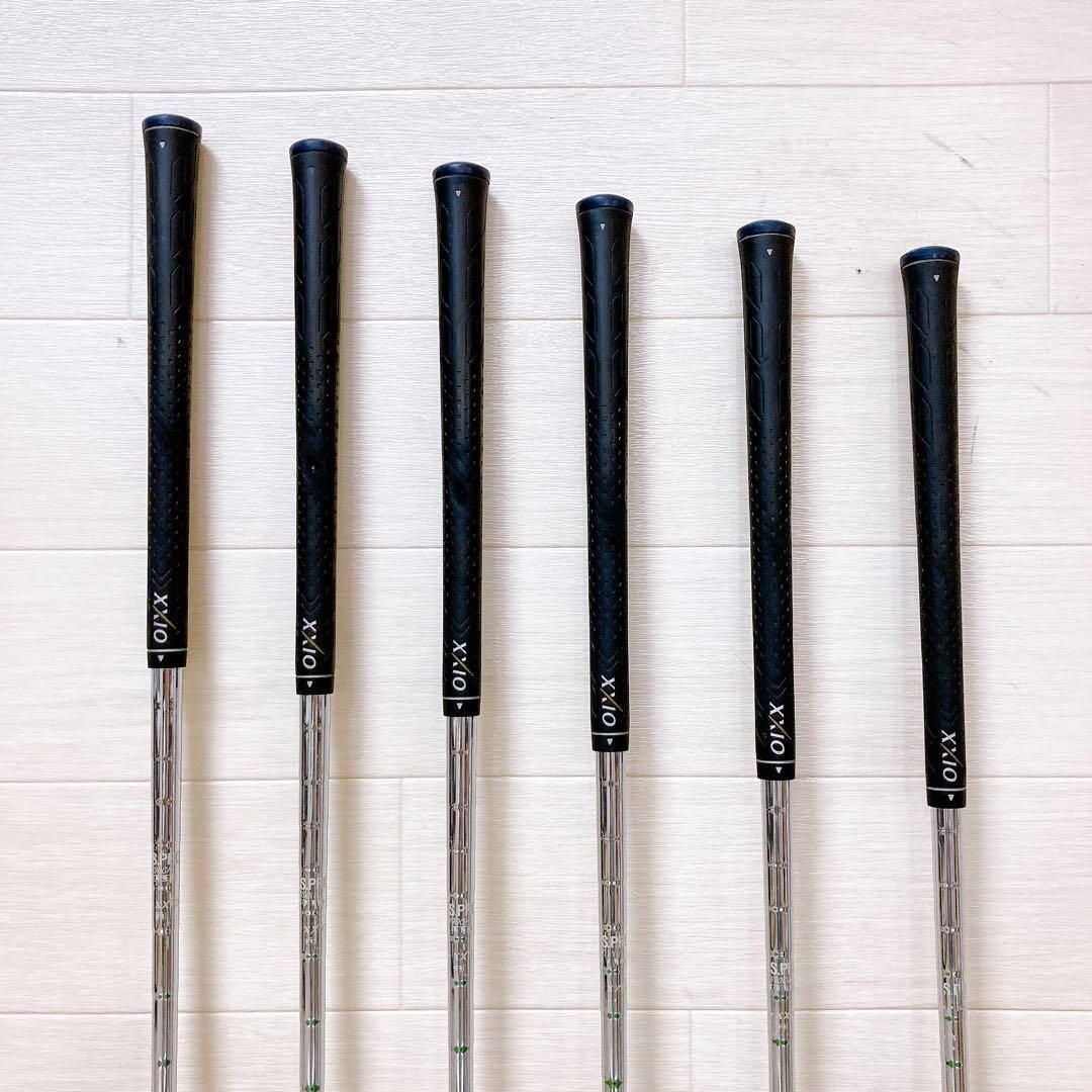 1.ゼクシオ 9代目 ゴルフクラブ メンズアイアンセット FLEX R スチール