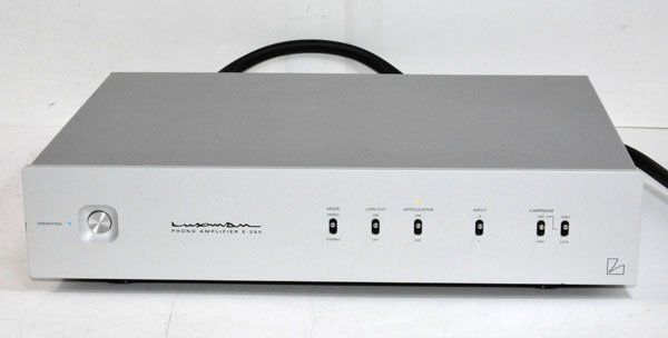 LUXMAN