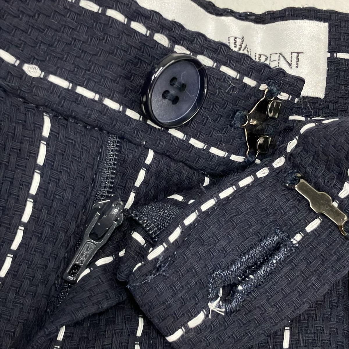 YvesSaintLaurent