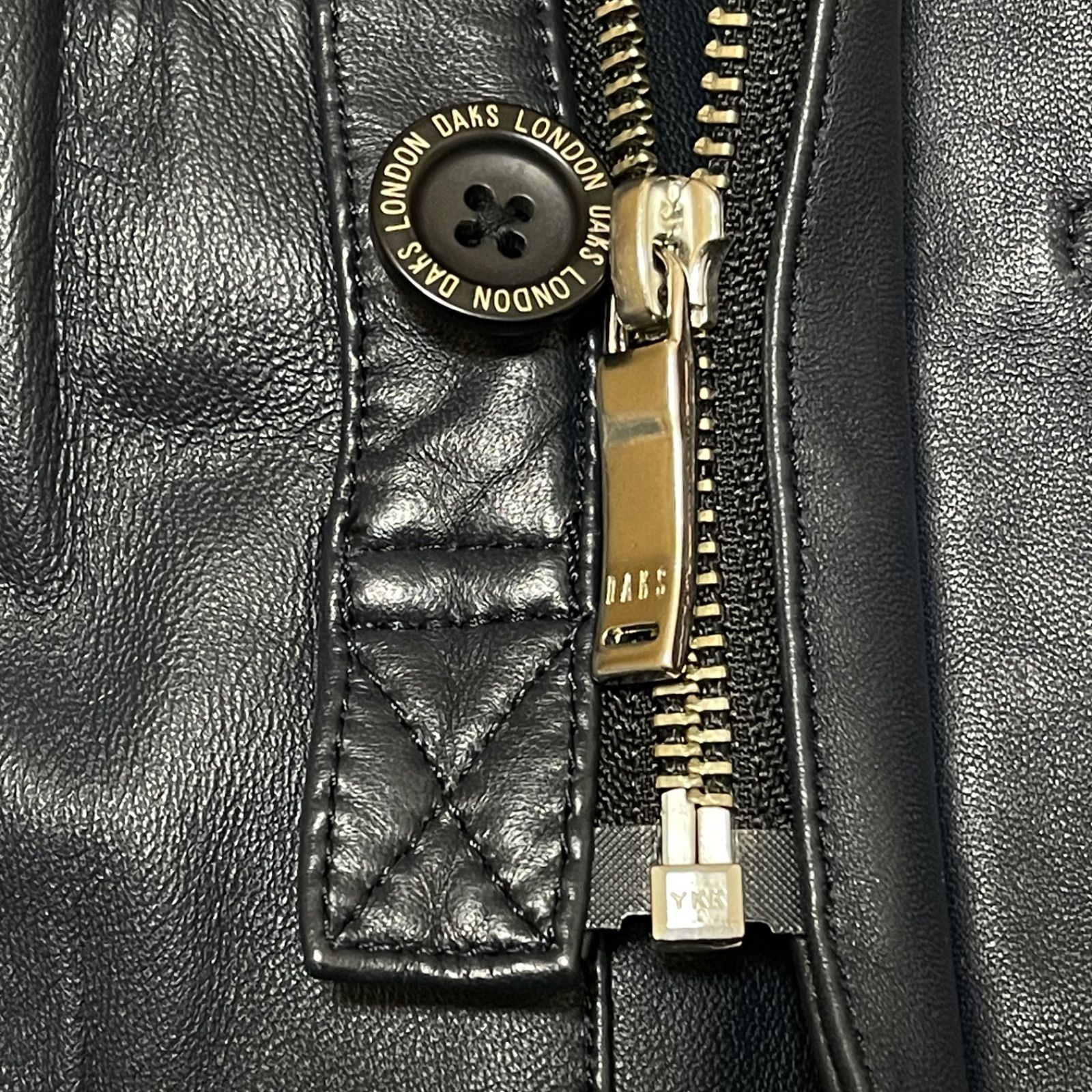 ○美品○DAKS・ダックス○エリザベス女王即位記念○ラムレザー