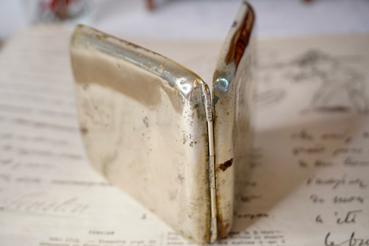 イギリス アンティーク シルバープレート シガレットケース イギリス アンティーク シルバープレート シガレットケース