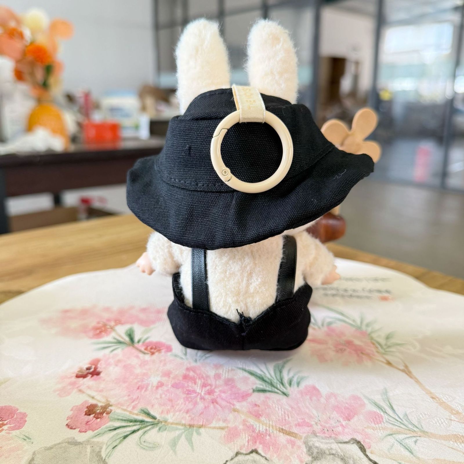 【Germany Vintage】ぬいぐるみ　ベア　サロペット 帽子 Germany Vintage】ぬいぐるみ ベア サロペット 帽子 ② - メルカリ