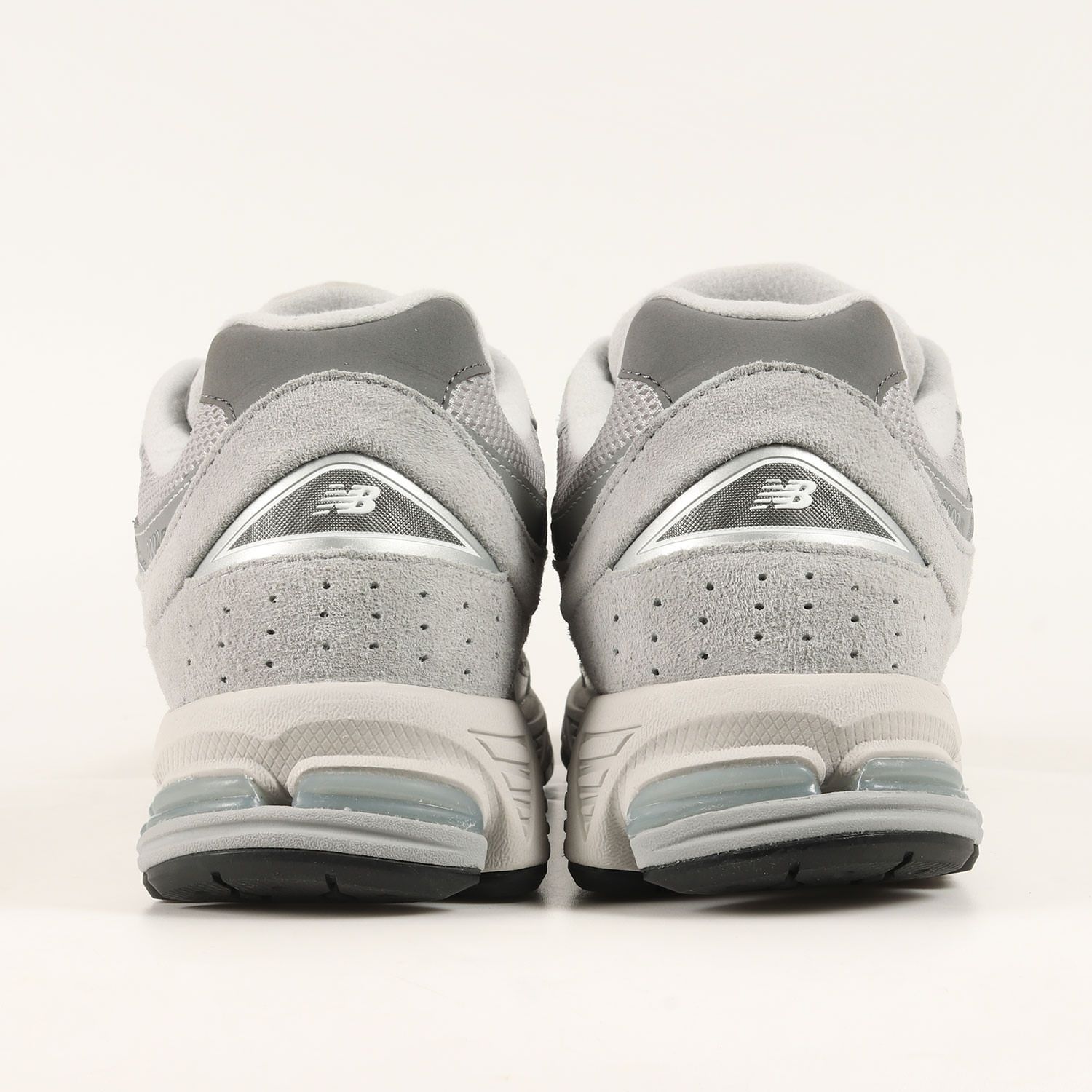 美品 NEW BALANCE ニューバランス サイズ:28.5cm 24SS ML2002 R0 