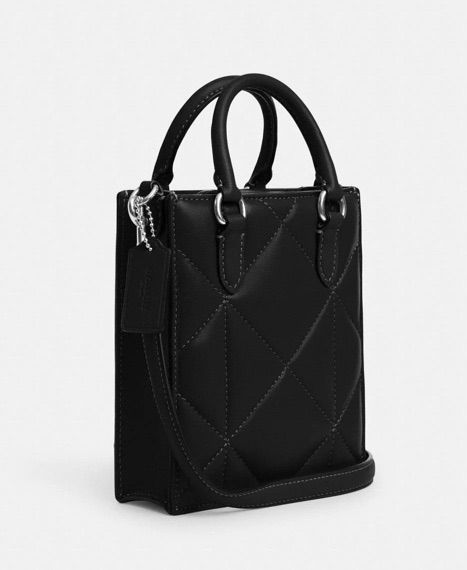 COACH ノースサウスミニトートパフィーダイヤモンドキルティング