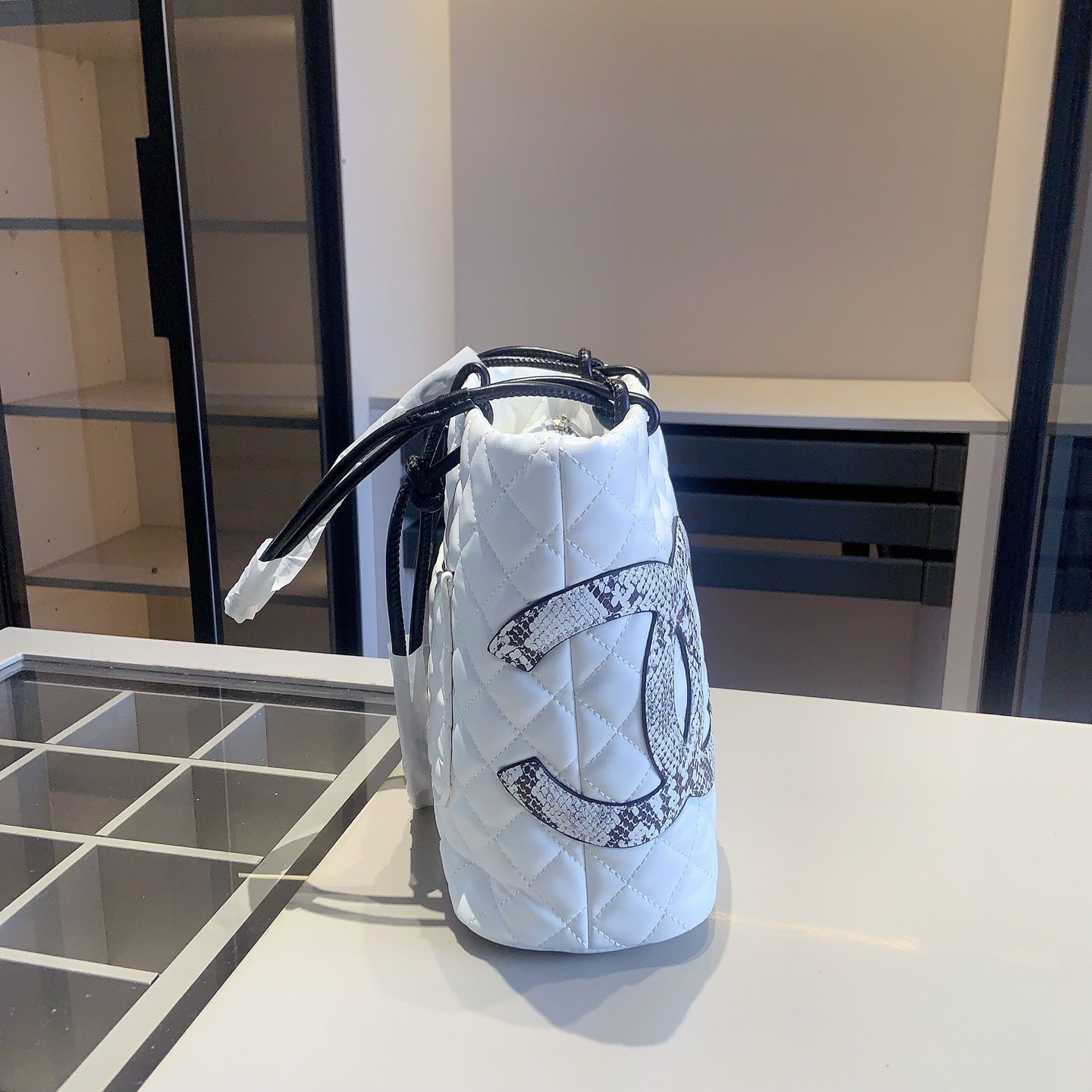 今日特価】Chanel X675 3点セット, トートバッグ＆スクエア