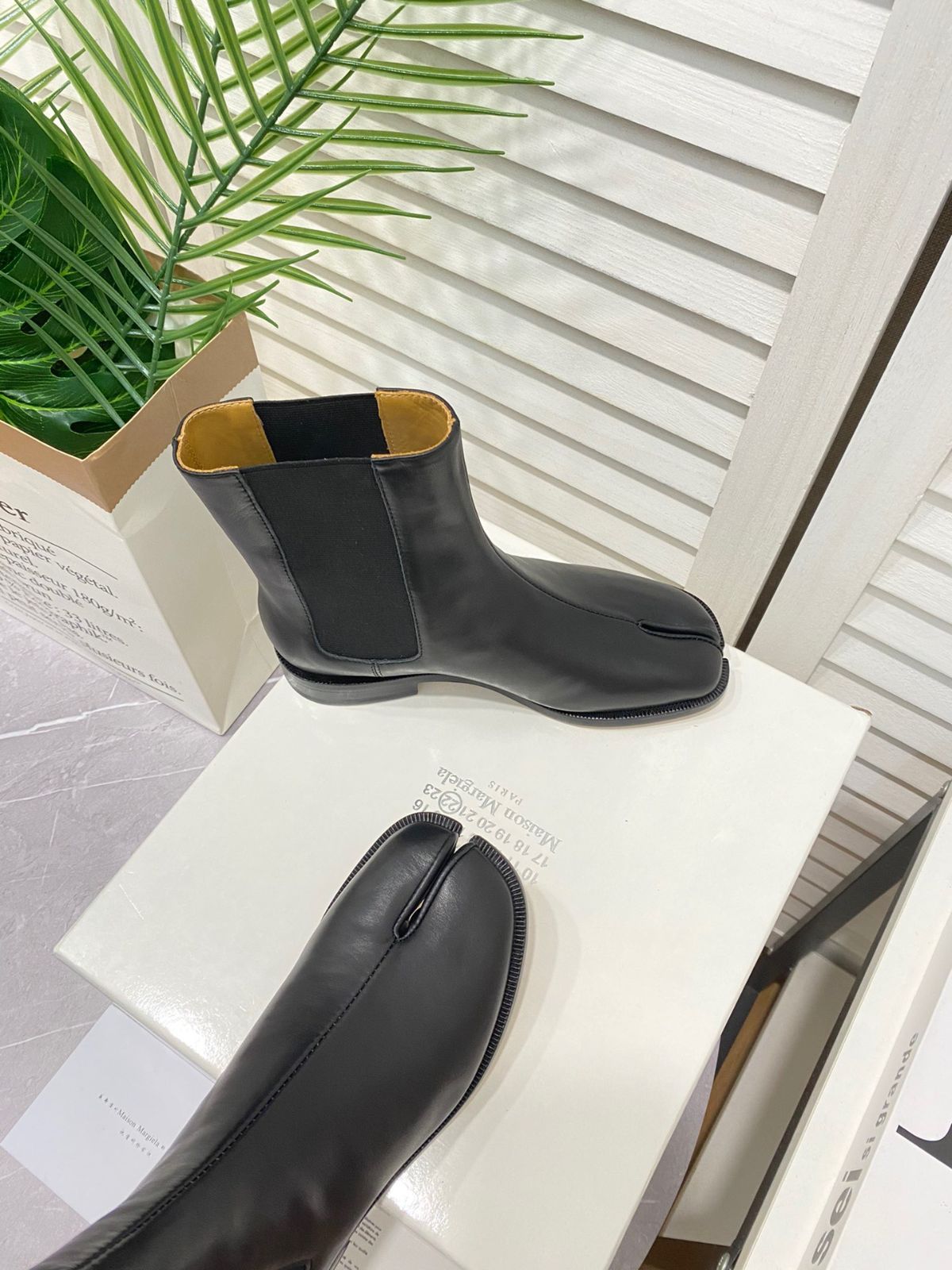 週末限定金額 メゾンマルジェラ Maison Margiela Tabi タビ 足袋 ブーツ