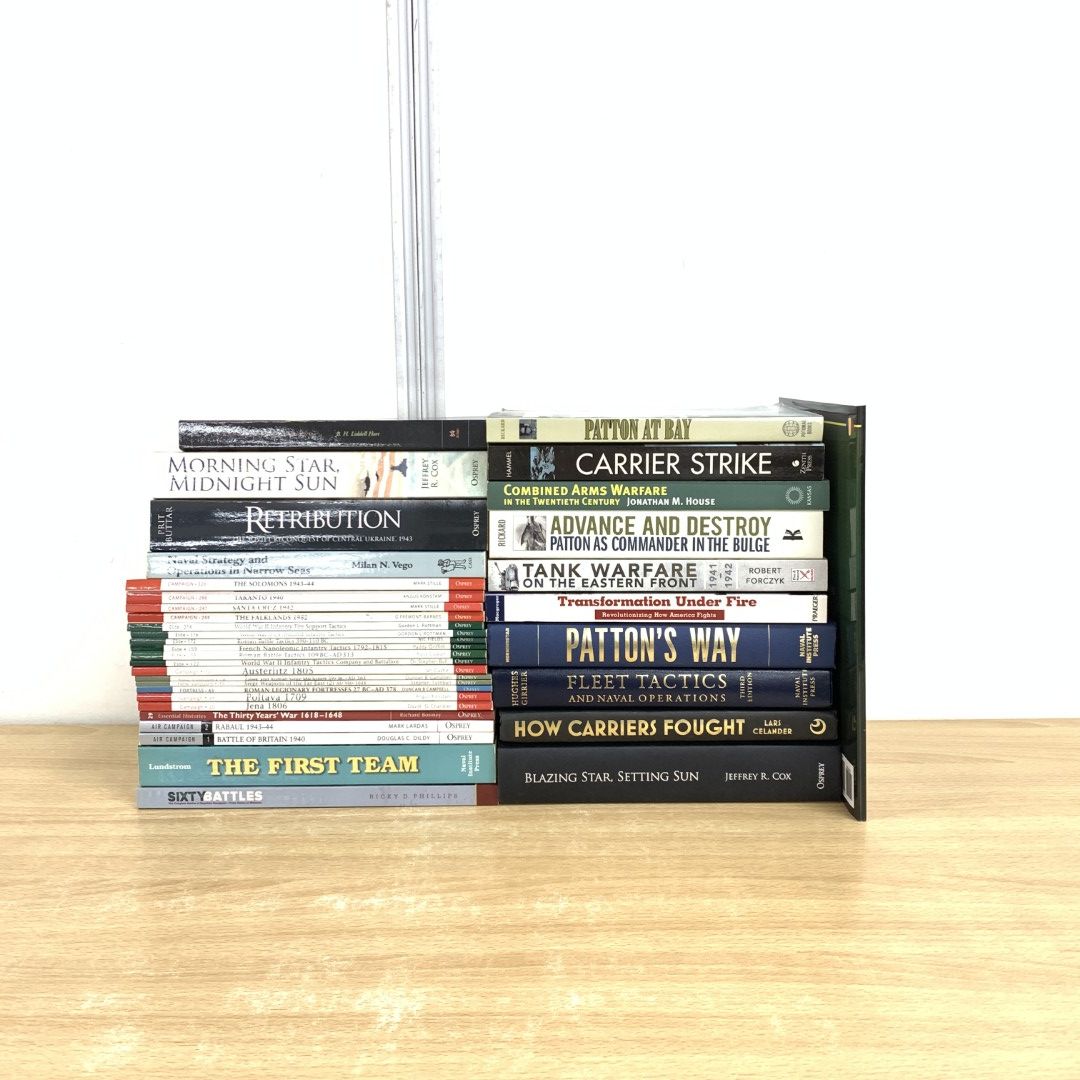 ■01)【同梱不可】ミリタリー関連の洋書 まとめ売り約30冊大量セット/本/歴史/軍事/戦術/装甲戦/戦争/海軍/空母/変革/ソ連/アメリカ/戦車/B 01)【同梱不可】ミリタリー関連の洋書 まとめ売り約30冊大量