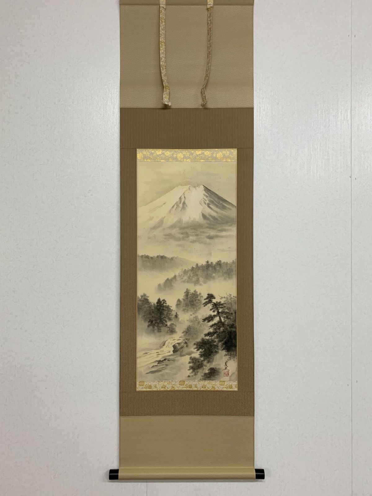 掛け軸 34 羽多埜貞史 富士 羽根万象師事 宮崎県出身 日本画 茶掛 掛軸 古美術 骨董 お げ まとめてお取引