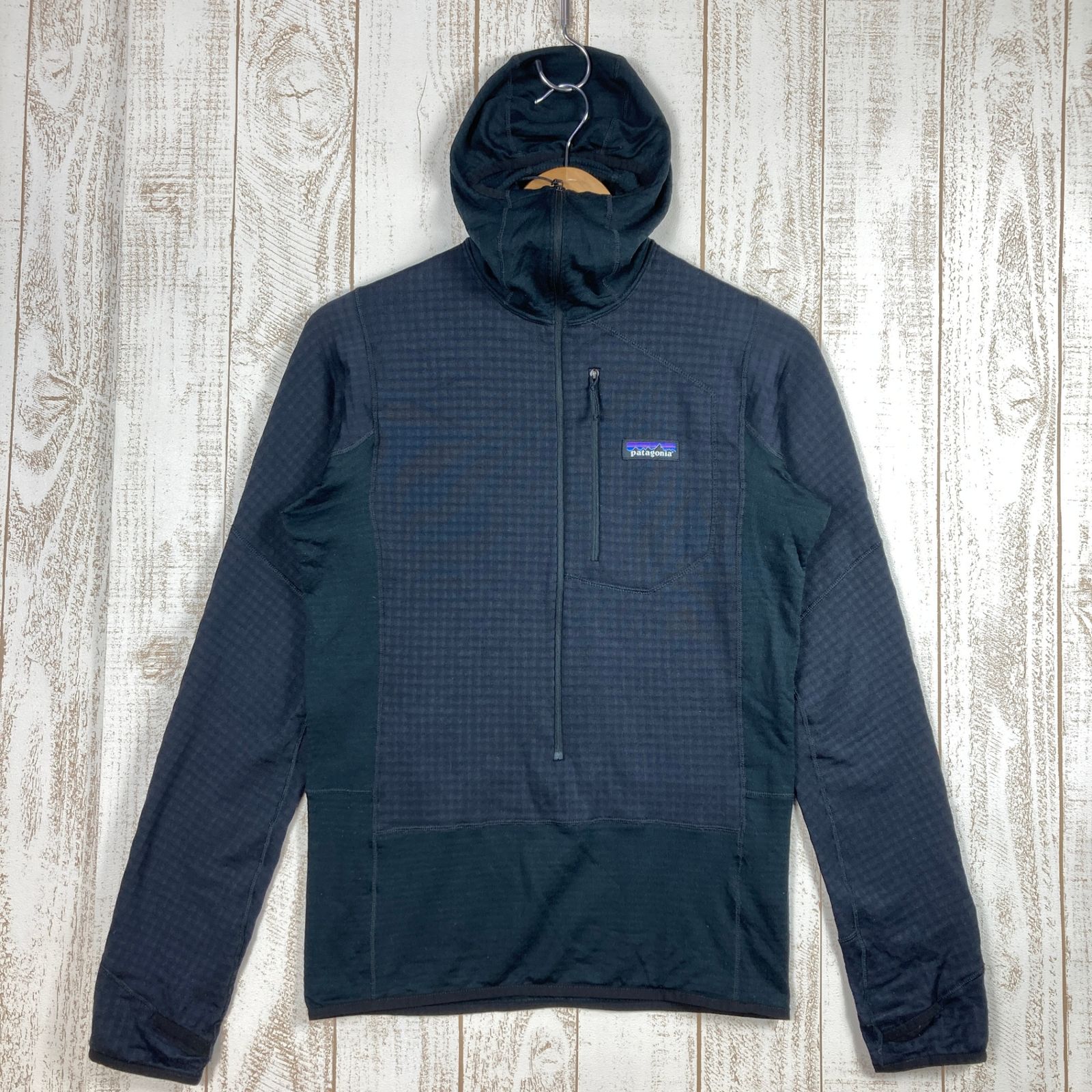 【Men's XS ブラック系】 Patagonia ( パタゴニア ) R1 プルオーバー フーディ R1 Pullover Hoody レギュレーター フリース ジャケット ポリエステル 40069 International Men's