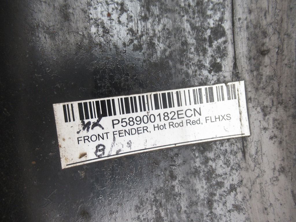 フロント フェンダー