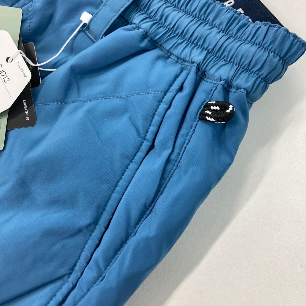 240101517618 ゴルフウェア