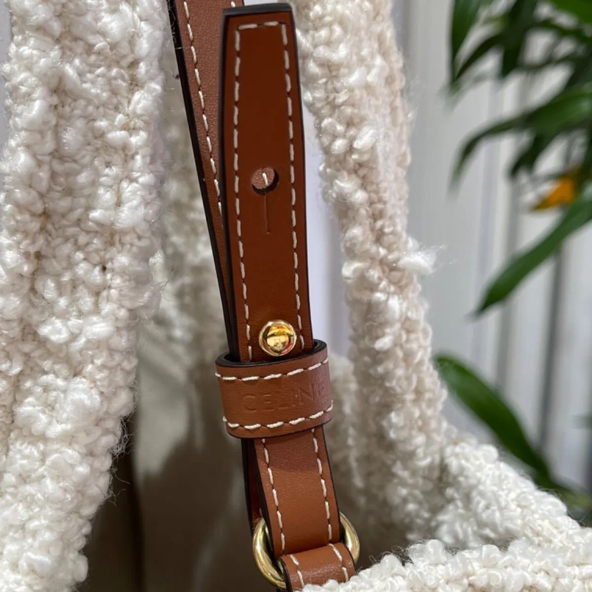 極美品】CELINE セリーヌ スモール カバ タイス トリオンフ キャンバス 