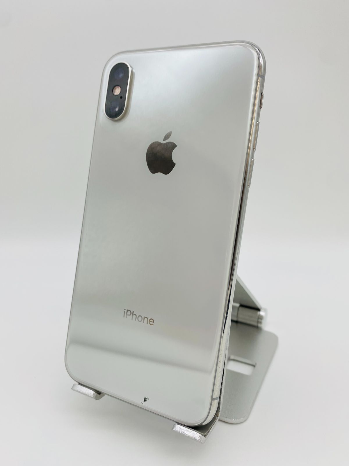 スーパーセール iPhoneXs Silver iPhoneXS 美品】 SIMフリー 256GB ...