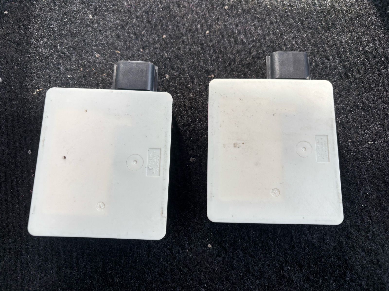 セレナ（NC28）ブラインドスポットモニター センサー BSM ソナー HIDF