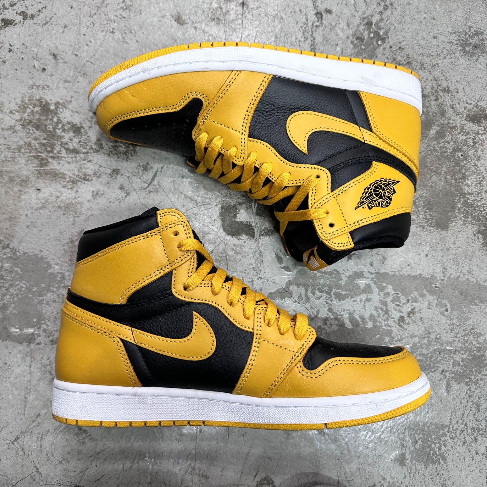 NIKE AIR JORDAN 1 RETRO HIGH OG POLLEN / WHITE-BLACK エア