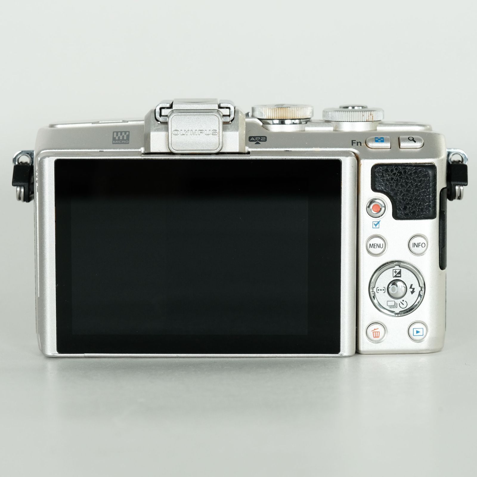 【美品】 OLYMPUS PEN Lite E-PL7 ボディ 価格.com - オリンパス OLYMPUS PEN Lite E-PL7 ボディ 価格比較
