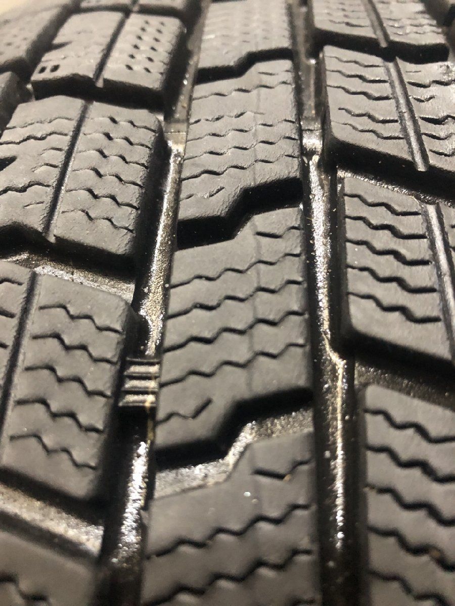 GOODYEAR ICENAVI7 175/70R14 14インチ スタッドレス 4本 21年製 バリ溝 ポルテ シエンタ ヤリス ヴィッツ等　(VTL876) GOODYEAR ICENAVI7 175/70R14 14インチ スタッドレス 4本 21年製 バリ