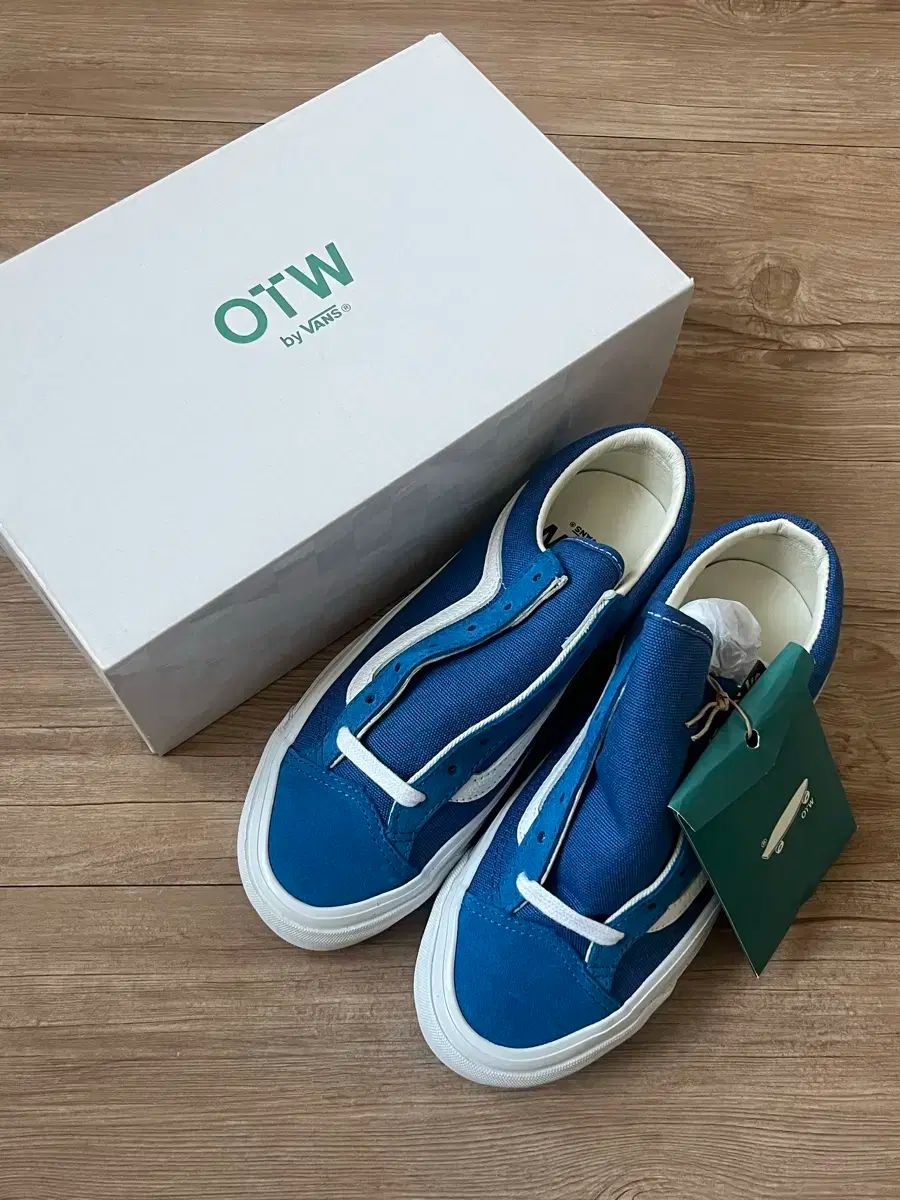 【雷市場（ポンジャン）商品韓国直送】 新品 VANS(バンズ) OTW オールドスクール （ 225 ）