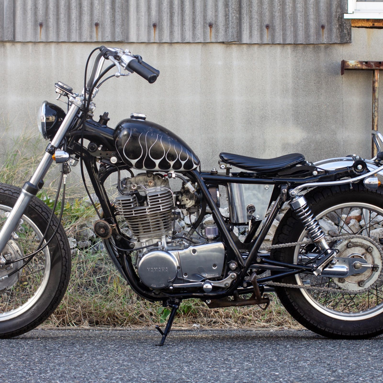 SR400の非売品パネル SR400（～2021） - バイク用品・バイクパーツ | ヤマハ発動機