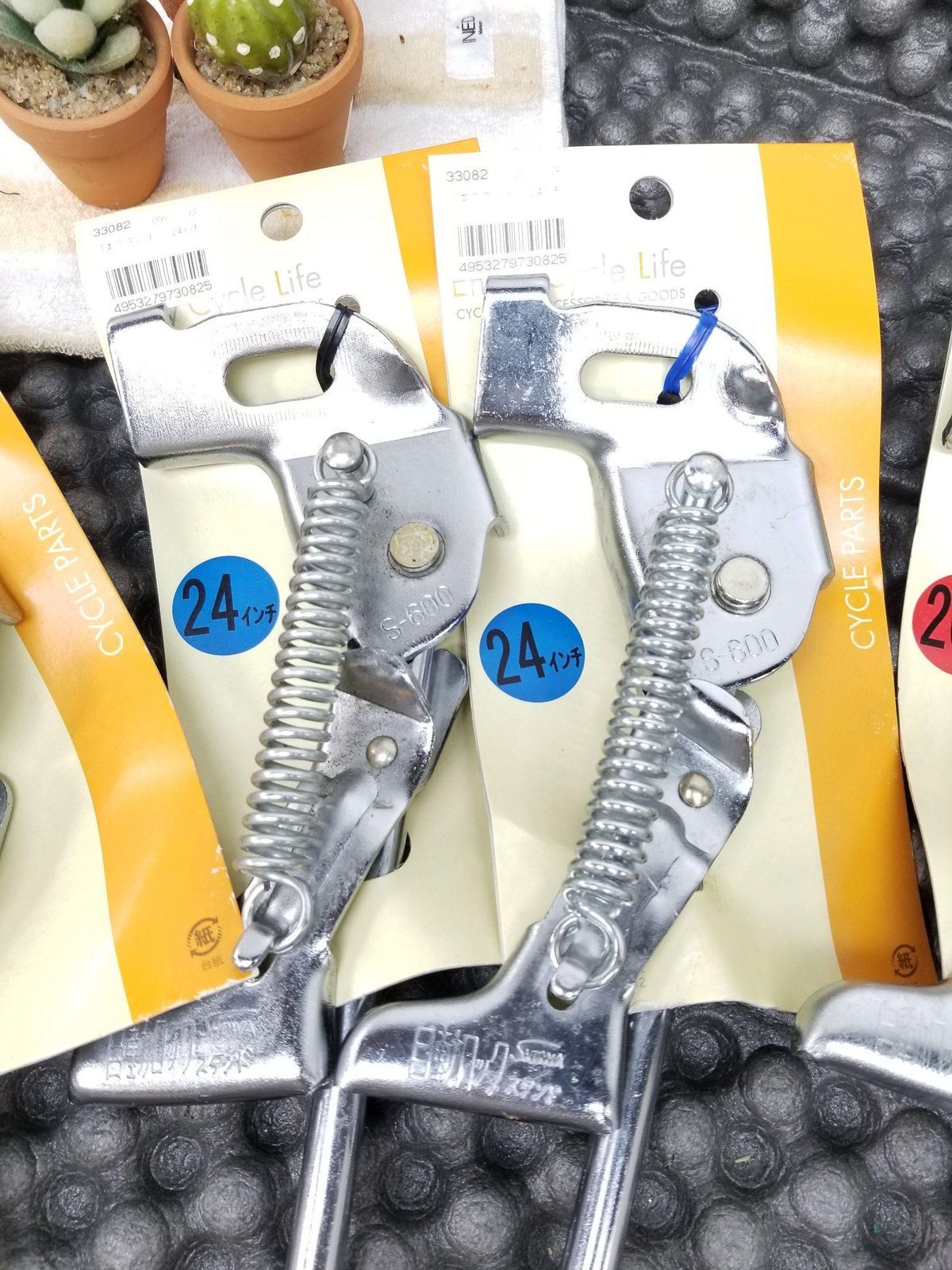 自転車1本スタンド　キックスタンド　自動ロック　サイズ色々6本 A4939B12