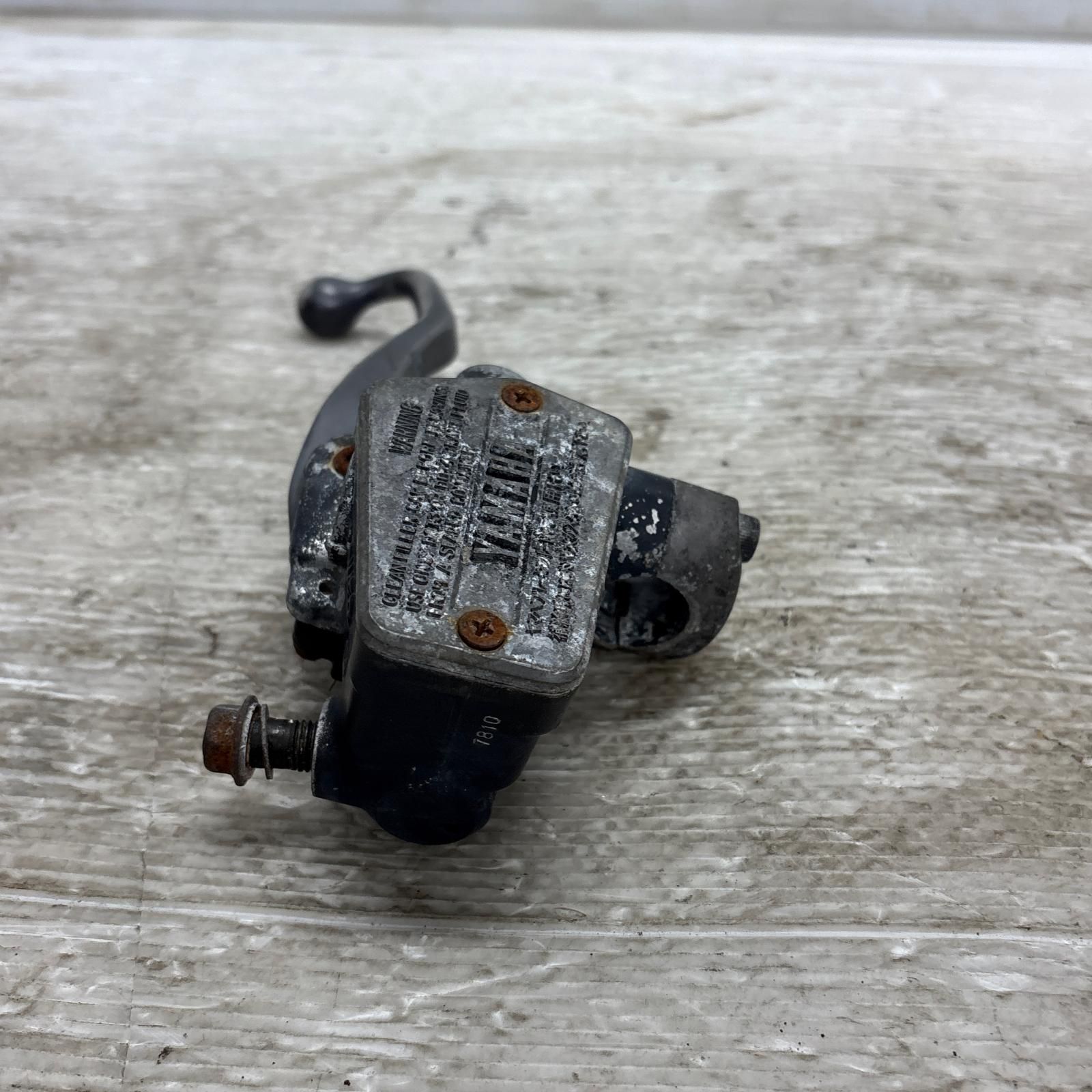 KAWASAKI ZRX400 純正 リア用 ウェーブディスクロータ m376 MADMAX