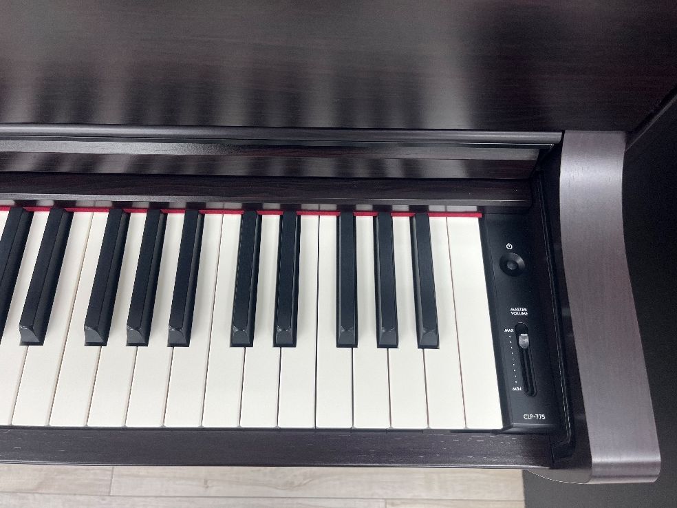 ★68576【電子ピアノ】YAMAHA　CLP775R　20年製 ☆68576【電子ピアノ】YAMAHA CLP775R 20年製 - メルカリ