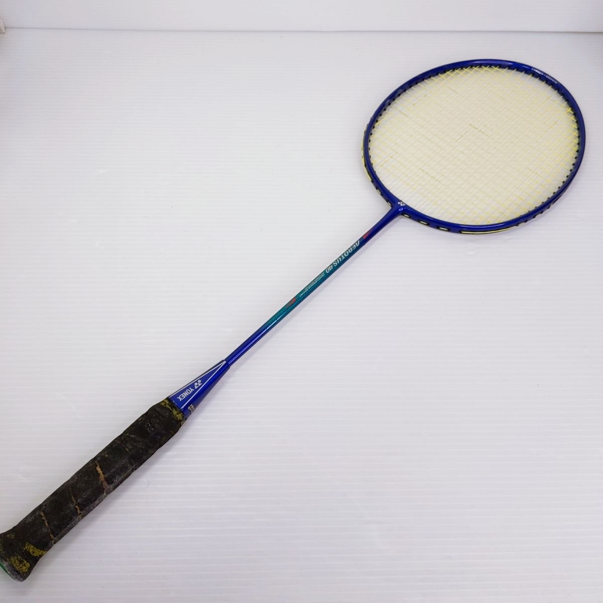 廃盤 YONEX AEROTUS 40 3UG5 バトミントンラケット - メルカリ