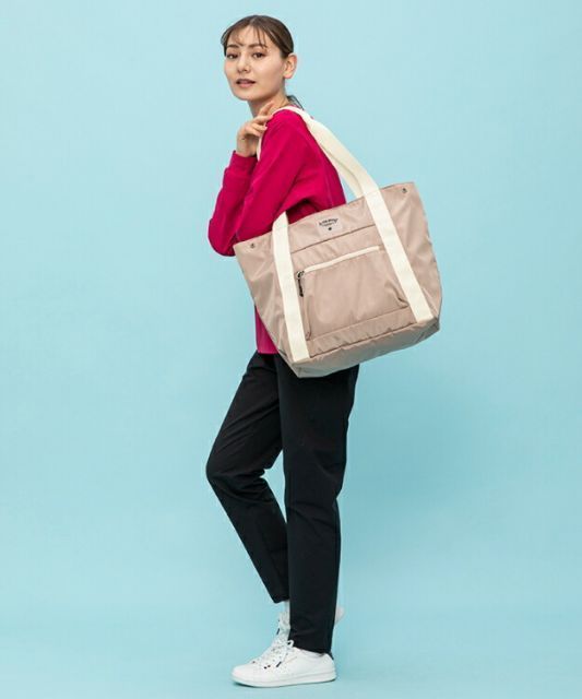 le coq sportif ルコック トートバッグ（サイズ調整ボタン付） ベージュ F QMCVJA13 BG | 雑貨 小物 ファッション小物 バッグ 鞄 カバン トートバッグ サブバッグ はっ水 抗菌 防臭 ポケット付き ボタ